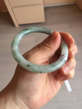 Load image into Gallery viewer, 55.5mm certified 100% natural Type A light green round cut jadeite jade bangle BS104-2525

