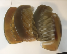 Load image into Gallery viewer, 10x5cm 100% Natural black brown yellow Buffalo Horn half moon Comb with flaws group NJ1
