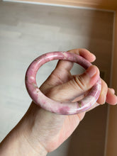Load image into Gallery viewer, 58mm 100% natural rose pink round cut rose stone (Rhodonite)bangle sy4
