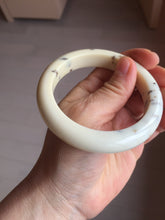 Load image into Gallery viewer, 58.4mm 100% Natural beige/yellow with black/brown flying dandelions Osmanthus fragrans cake nephrite Jade bangle HN70
