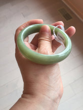 Load image into Gallery viewer, 55.5mm certified 100% Natural green/yellow nephrite Jade bangle HE17-8450
