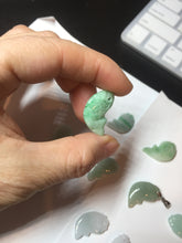 Load image into Gallery viewer, 100% Natural type A clear/ sunny green/ purple jadeite jade 3D fish Pendant BL71
