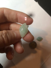 Load image into Gallery viewer, 100% natural type A sunny green jadeite jade Willow leaf/petal pendant group AC80

