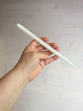 Load image into Gallery viewer, 20.5cm 100% Natural light green white Xiu Jade Serpentine oval style hairpin AW19
