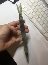 Load image into Gallery viewer, 22cm 100% Natural light green black Xiu Jade Serpentine vantage fish square style hairpin AW20
