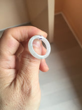Load image into Gallery viewer, Size 8 100% natural type A icy watery green/white/purple jadeite jade band ring group R113

