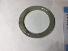 Load image into Gallery viewer, 51.5mm certified 100% natural Type A light green yellow with floating seaweed round cut jadeite jade bangle BM64-6613
