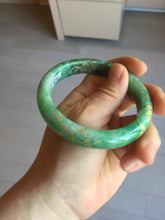 Load image into Gallery viewer, 58mm certified 100% natural Type A sunny green carved and golden-painted jadeite jade bangle BH136-9892
