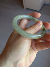 Load image into Gallery viewer, 51.5mm certified 100% natural Type A light green yellow with floating seaweed round cut jadeite jade bangle BM64-6613
