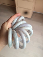 Load image into Gallery viewer, 50-52mm certified 100% natural Type A light green/white/purple oval jadeite jade bangle group GL21
