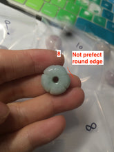 Load image into Gallery viewer, 16mm 100% natural light green/purple carved lotus jadeite jade beads K120
