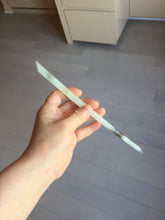 Load image into Gallery viewer, 20cm 100% Natural black light yellow Xiu Jade (Serpentine) Hairpin AW55
