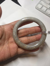 Load image into Gallery viewer, 53.5mm 100% natural beige yellow white pale pink round cut a taste of the tropical Coral Jade (珊瑚玉) bangle SY124
