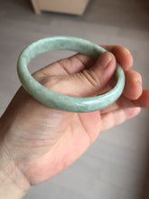 Load image into Gallery viewer, 52mm certified Type A 100% Natural light green oval Jadeite Jade bangle BM94-4461
