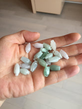 Load image into Gallery viewer, Type A 100% Natural icy watery light sunny green/white/purple jadeite Jade magnolia buds Pendant BF153
