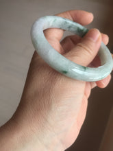 Load image into Gallery viewer, Shopify only 55.3mm Type A 100% Natural light green flying flowers Jadeite Jade bangle E152-2440
