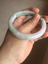 Load image into Gallery viewer, Shopify only 55.3mm Type A 100% Natural light green flying flowers Jadeite Jade bangle E152-2440
