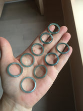 Load image into Gallery viewer, 18.3mm size 8 1/4 100% natural type A icy watery green/blue slim style Guatemala jadeite jade band ring group PE80

