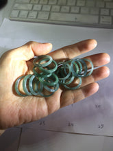 Load image into Gallery viewer, 18.1mm size 8 100% natural type A icy watery green/blue slim style Guatemala jadeite jade band ring group PE81
