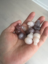 Load image into Gallery viewer, 100% natural icy purple/brown/red Quartzite (jinsi jade, 金丝玉) Golden Silk Jade gourd ( 葫芦, 福禄) pendant/handhold worry stone/desk decor SY73
