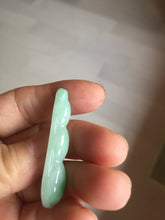 Load image into Gallery viewer, Type A 100% Natural sunny green white Three Peas in a Pod(连中三元) Four Seasons Fortune Beans(四季发财豆) jadeite PD2
