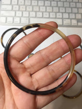 Load image into Gallery viewer, 60-62mm 100% Natural black brown beige slim Buffalo Horn bangle group CB54
