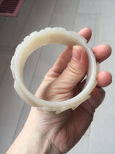 Load image into Gallery viewer, 61mm 100% natural light pink beige white Quartzite (Shetaicui jade) carved flowers bangle XY113
