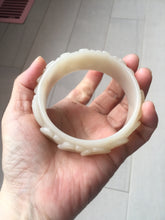 Load image into Gallery viewer, 61mm 100% natural light pink beige white Quartzite (Shetaicui jade) carved flowers bangle XY113
