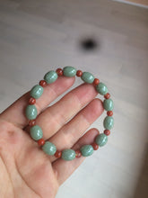 Load image into Gallery viewer, 9.2x8.1mm 100% natural type A green jadeite jade olive shape(LU LU TONG) beads bracelet AZ23
