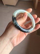 Load image into Gallery viewer, 58mm 100% Natural type A icy watery green dark carved flowers golden-painted round cut Jadeite Jade bangle PH73-5858
