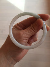Load image into Gallery viewer, 59.5mm 100% natural certified light green/white round cut slim jadeite jade bangle BL43-1824
