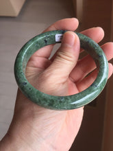 Load image into Gallery viewer, 60mm certified 100% natural Type A Spanish green gray black jadeite jade bangle H165-6028
