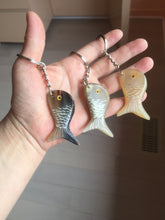 Load image into Gallery viewer, 52x23mm 100% Natural black brown yellow Buffalo Horn 3d carved fish Keychain, pendant, bag hanging group NJ3
