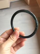 Load image into Gallery viewer, 卖了 58.5mm Type A 100% Natural icy black(冰乌鸡) gray Guatemala Slim Round Cut Jadeite Bangle PJ151-1381
