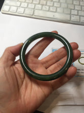 Load image into Gallery viewer, 61mm certified 100% Natural dark green/black round cut nephrite (碧玉) bangle HN105-9147
