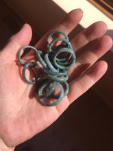 Load image into Gallery viewer, 100% natural type A green/blue/purple Guatemala jadeite jade band ring group PD9
