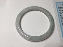Load image into Gallery viewer, 57.5mm Certified Type A 100% Natural Light Green, Purple &amp; White Jadeite Jade Bangle AZ172-1010
