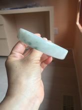 Load image into Gallery viewer, 68.3mm certified 100% natural Type A ligit green white with green floating flowers thin jadeite jade bangle AZ173-1027

