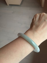 Load image into Gallery viewer, 55.5mm certified Type A 100% Natural light green/purple round cut Jadeite Jade bangle BK67-9881
