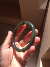 Load image into Gallery viewer, 57.6mm Certified 100% Natural Dark Green/Black Green Ink Painting (绿水墨) Round Cut Nephrite (Wulanhai 乌兰海碧玉) Bangle HN169-7335
