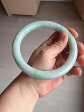 Load image into Gallery viewer, 75.7mm certified Type A 100% Natural sunny green/light green round cut plus size Jadeite Jade bangle AY100-9626
