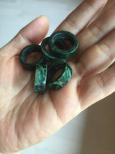 Load image into Gallery viewer, 100% natural type A dark green/sunny green/black jadeite jade band ring PB222
