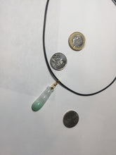 Load image into Gallery viewer, Type A 100% Natural sunny green white(白底青) Three Peas in a Pod(连中三元) Four Seasons Fortune Beans(四季发财豆) jadeite PD4
