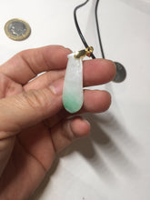 Load image into Gallery viewer, Type A 100% Natural sunny green white(白底青) Three Peas in a Pod(连中三元) Four Seasons Fortune Beans(四季发财豆) jadeite PD4
