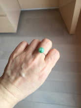 Load image into Gallery viewer, 100% Natural sunny green cabochon jadeite ring (adjustable size) PH38
