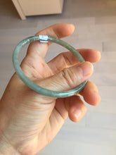 Load image into Gallery viewer, 60.6mm Type A 100% Natural Light Green/Gray/Black/Brown “Reed Flowers &amp; Snow” Guatemala Slim Round Cut Jadeite Bangle PJ124-1412
