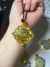 Load image into Gallery viewer, 100% Natural yellow/green nephrite Jade(黄玉) pendant HF84
