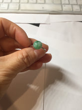 Load image into Gallery viewer, 100% Natural sunny green cabochon jadeite ring (adjustable size) PH38
