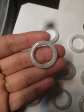 Load image into Gallery viewer, Size 6 1/2-8 100% natural type A white  jadeite jade band ring R106
