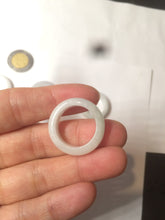 Load image into Gallery viewer, Size 6 1/2-8 100% natural type A white  jadeite jade band ring R106

